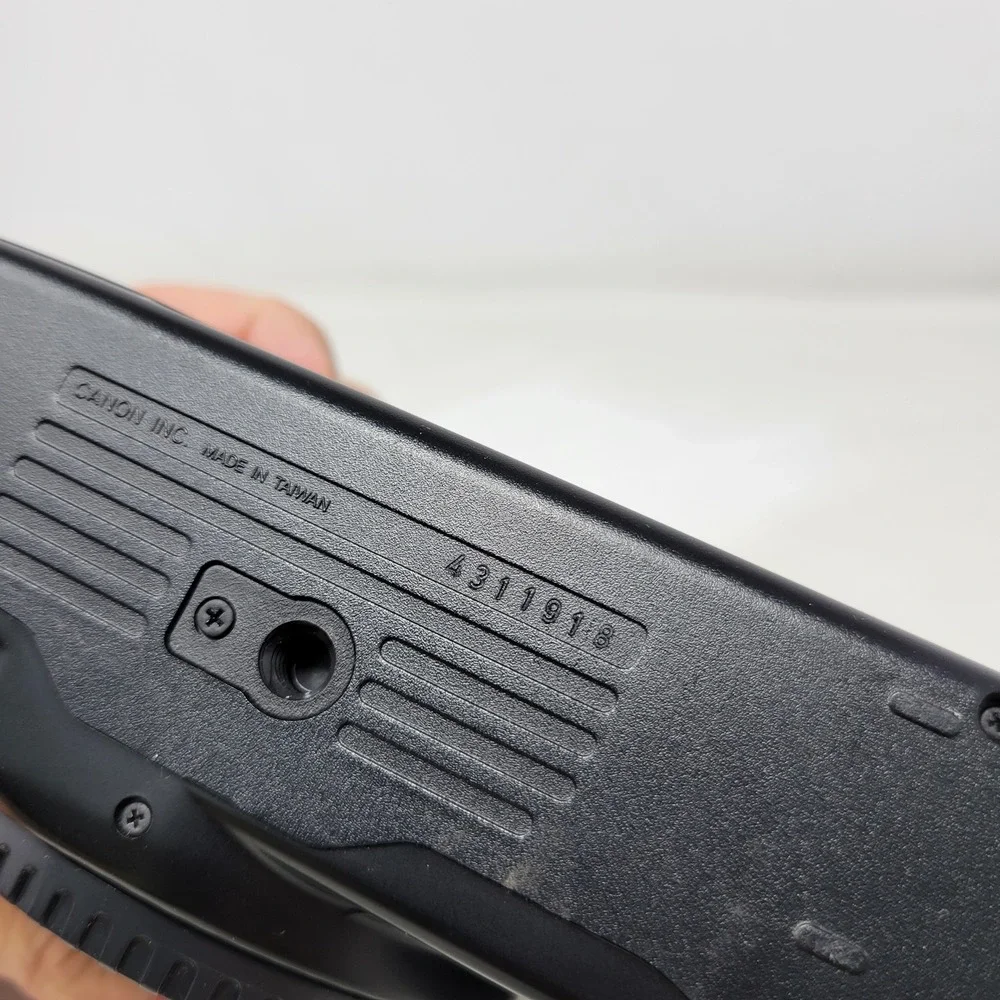 Canon EOS Rebel S II 35mm‎ SLR Film Camera Body Black Taiwan